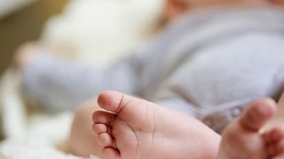 അങ്കമാലിയിലെ കുഞ്ഞിന്റെ നിലയിൽ പുരോ​ഗതിയില്ല;  ചികിത്സാച്ചെലവ് ഏറ്റെടുത്ത് ശിശുക്ഷേമസമിതി