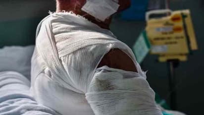 వైసీపీ నాయకుడైన భర్తకు చితకబాదిన భార్య.. కారణం ఏంటంటే... 