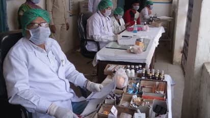 ఎయిమ్స్ డాక్టర్ కు కరోనా: ఢిల్లీలో ఏడుగురు డాక్టర్లకు పాజిటివ్