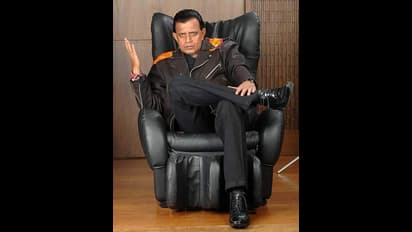 আদালতের নির্দেশে ভাঙছে মিঠুন চক্রবর্তীর বাংলো, জাতীয় উদ্যানের ক্ষতির অভিযোগ