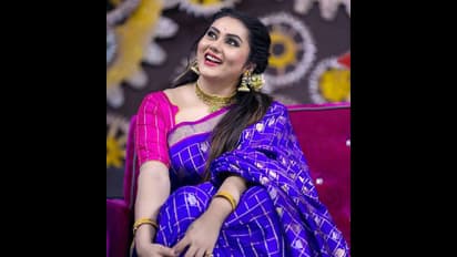 ஹோம்லியாக மாறிய ஹாய் மச்சான்ஸ் நமீதாவின் டாப் டக்கர் புகைப்படங்கள்....