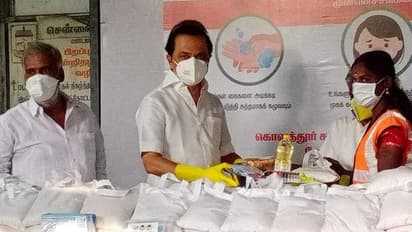 தொகுதி மக்களுக்கு , குளிக்கிற சோப்பு முதல் பல் தேய்க்க பேஸ்ட் வரை கொடுத்த ஸ்டாலின்..!!  களத்தில் கரிசனம்..!!