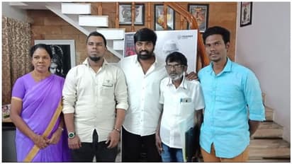 ஊரடங்கிலும் சோகம்... விஜய் சேதுபதியை கலங்கடித்த திடீர் மரணம்..!