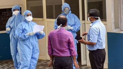 கண்கட்டி வித்தை காட்டி புதிய ரூபத்தில் தாக்கும் கொரோனா... அதிரடி விஸ்வரூபத்தால் அலறும் மருத்துவர்கள்..!