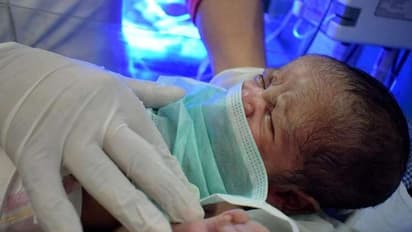 Vaccines For Children: শিশুদের এখনই করোনা টিকার প্রয়োজন নেই, আশ্বাস কেন্দ্রের