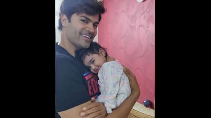 பிக் பாஸ் கணேஷ் வெங்கட்ராமன் நிஷாவின் க்யூட் பேபி சமைராவின் புகைப்படங்கள்.....