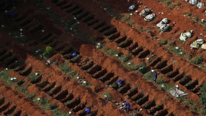 ഭീതി പടർത്തി കൊവിഡ് മഹാമാരി; ശ്മശാനത്തിൽ മുൻകൂറായി കുഴികളെടുത്ത് ബ്രസീൽ