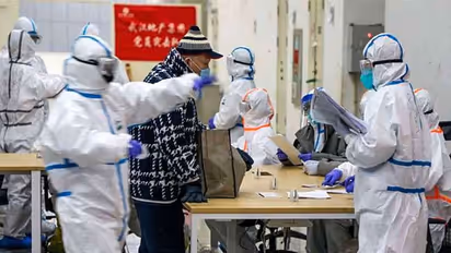 ఏపీపై కరోనా పంజా: 12 గంటల్లో 34 కొత్త కేసులు, 226కి చేరిన మొత్తం కేసులు