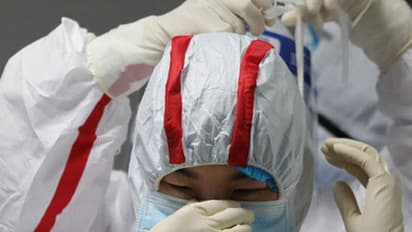 चीन की चालबाजी: इटली ने जो प्रोटेक्टिव सूट मदद के लिए भेजे थे, अब चीन उन्हीं को इटली को बेचना चाह रहा