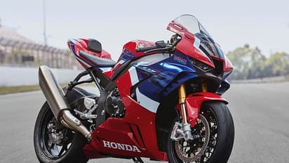 10 ലക്ഷം രൂപ വിലക്കിഴിവില്‍ ഈ ബൈക്ക് ഇപ്പോള്‍ സ്വന്തമാക്കാം!