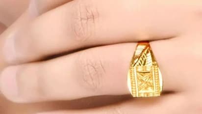 ಆಹಾರ ಕಿಟ್ನಲ್ಲಿ ಸಿಕ್ಕ ಚಿನ್ನದ ಉಂಗುರ: ವಾರಸುದಾರರಿಗೆ ಹಿಂದಿರುಗಿಸಿ ಪ್ರಾಮಾಣಿಕತೆ ಮೆರೆದ ಬಾಲಕ..!