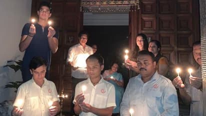 കോലി, സച്ചിന്, സഞ്ജു, യുവരാജ്... ഐക്യദീപമേന്തി കായികലോകം- ചിത്രങ്ങള് കാണാം