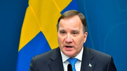 घर में रहने के बजाय पार्टियां कर रहे स्वीडन के बेफिक्र लोग, पीएम ने कहा- हजारों मौतों के लिए तैयार रहें