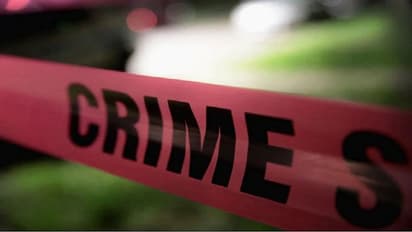 విషాద ఘటన: బ్యాంకులో ప్రేమ జంట ఆత్మహత్య, అందుకే...