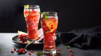 মরশুম বদলের এই সময়ে শরীর সুস্থ ও প্রতিরোধ ক্ষমতা উন্নত রাখতে, ডায়েটে রাখুন এই স্বাস্থ্যকর পানীয়