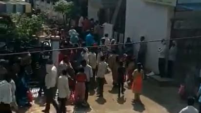 এক ছোঁয়াতেই সংক্রমিত ৪০৬,  তাই কোভিড সংক্রমণ এড়াতে জরুরি  Social Distance