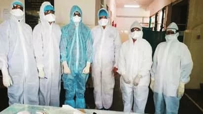 ఢిల్లీ క్యాన్సర్ ఆసుపత్రిలో పనిచేసిన 18 మందికి కరోనా