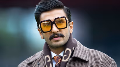 মাত্র ১২ বছর বয়সে সঙ্গমে মেতেছিলেন রণবীর, তথ্য ফাঁস করলেন নিজেই