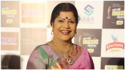 டி.எம்.எஸை பின்னுக்கு தள்ளிய கணீர் குரல்... கேட்பவர்களை சுண்டி இழுக்கும் எல்.ஆர்.ஈஸ்வரி..!