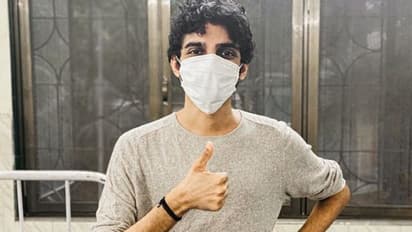 'ടെസ്റ്റ് പൊസിറ്റീവാണെന്ന് അറിഞ്ഞപ്പോള് എന്റെ വയറ്റില് നിന്ന് ഒരാളല് വന്നു'