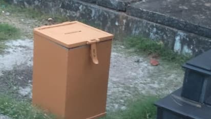 മാവേലിക്കര ഓർത്തഡോക്സ് പള്ളിയിൽ മോഷണം; വീഞ്ഞ് കുപ്പികളും കാണിക്കവഞ്ചികളും കവര്‍ന്നു