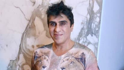 స్టార్ ప్రొడ్యూసర్కు కరోనా పాజిటివ్.. సినీ రంగంలో కలవరం