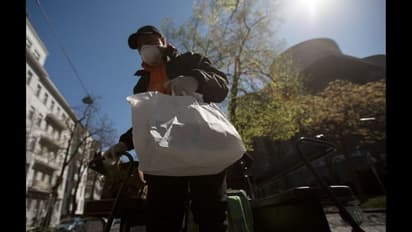 ஊரடங்கை மதிக்காமல் காதலியை பார்க்க சென்றவருக்கு ஏற்பட்ட பரிதாபம்... 1 மாத சிறை..!