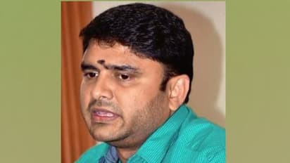 தள்ளு வண்டிகள் மூலம் காய்கறி விற்பனை செய்ய வருபவர்களுக்கு உடனே அனுமதி..!! சென்னை மாநகராட்சி ஆணையர் அதிரடி..!!