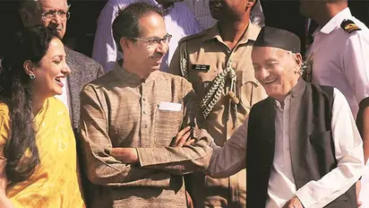 राज्यपाल पर दबाव बनाने राजभवन पहुंचे ठाकरे सरकार के मंत्री!