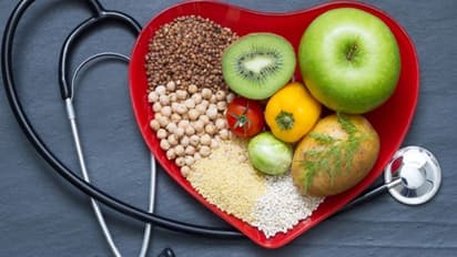 இதய நோயாளிகள் தினமும் எத்தனை லிட்டர் தண்ணீர் குடிக்க வேண்டும்? மீறினால் என்ன நடக்கும்?