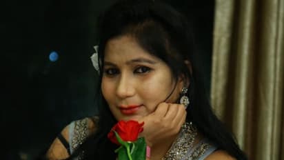 ಅಪಾರ್ಟ್ಮೆಂಟ್ ಬೆಡ್ ಮೇಲೆ ಆಂಕರ್ ಕಂ ನಟಿಯ ಮೃತದೇಹ!