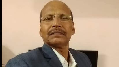 খেলার নেশাই কাড়ল প্রাণ, বাড়ির ছাদ থেকে পড়ে মৃত্যু অবসরপ্রাপ্ত শিক্ষকের