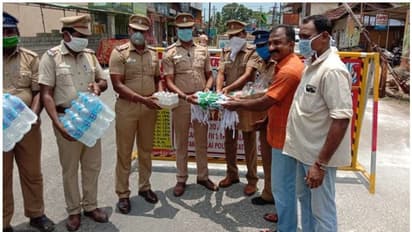 കൊവിഡ് 19 പ്രതിരോധ പ്രവര്ത്തനത്തില് അതിര്ത്തികളില്ലെന്ന് തെളിയിച്ച് കേരള പൊലീസ്