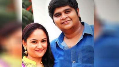 'பேட்ட' படத்திற்கு முன்பே கணவர் படத்தில் நடித்த கார்த்தி சுப்புராஜ் மனைவி!  கண்டுபிடித்த நெட்டிசன்கள்!