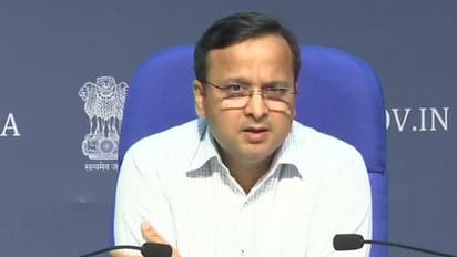 ఇండియాలో వేయికి పైగా కొత్త కేసులు: మొత్తం కేసులు 7 వేల పైనే, మరణాలు 239