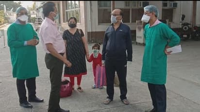 উত্তরবঙ্গে কোভিড আক্রান্ত চোখের ডাক্তার, ঝুঁকিতে আরও ২৭, আতঙ্ক স্বাস্থভবনেও