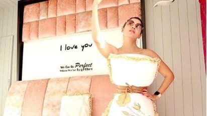 వైరల్: హాట్ హీరోయిన్ 'పిల్లో ఛాలెంజ్' ఫొటో