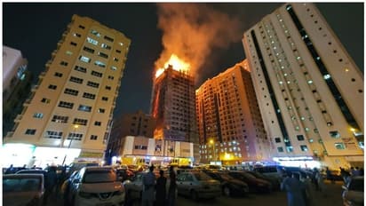 യുഎഇയില് നിര്മാണത്തിലിരുന്ന കെട്ടിടത്തില് വന് തീപിടിത്തം - വീഡിയോ