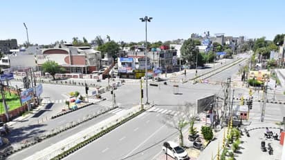 'ডেনমার্কের রাজকুমার ছাড়াই হ্যামলেট', ত্রাণের জন্য সওয়াল করে লকডাউন নিয়ে প্রধানমন্ত্রীকে নিশানা কংগ্রেসের