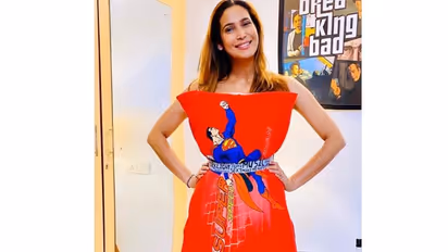 போர் அடிச்சா என்ன இப்பிடி பண்ணுங்க எல்லாருக்கும் டிப்ஸ் கொடுக்கும் பிக் பாஸ் மஹாதின் மனைவி பிராச்சி !