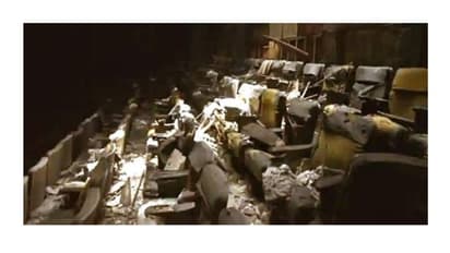 சொகுசு திரையரங்குகளில் உள்ள "சீட்டு"-களை கடித்து துவம்சம் செய்த எலிகள்..! கண்ணீர் விடும் உரிமையாளர்கள்!