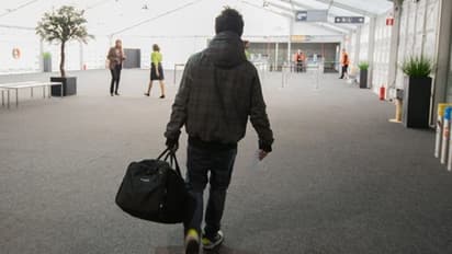 'രാജ്യങ്ങളിൽനിന്നും രാജ്യങ്ങളിലേക്ക്, അങ്ങനെ ഞാനൊരു മയക്കുമരുന്ന് കടത്തുകാരനായി' 21 -കാരന്റെ വെളിപ്പെടുത്തൽ