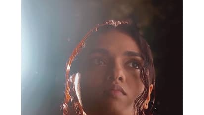 சுண்டி இழுக்கும் சுந்தர அழகி சுனைனா... மேக்கப் இல்லாத போட்டோவை பார்த்திருக்கீங்களா?