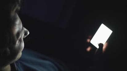 ലോക്ഡൗൺ വന്നതോടെ വരുമാനമില്ല; ഓൺലൈൻ ലൈവ് വീഡിയോ ചാറ്റിലൂടെ ഉപജീവനം തേടി തമിഴ്നാട്ടിലെ ലൈംഗിക തൊഴിലാളികൾ