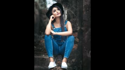 '৫ মিনিটে আমায় উত্তেজিত করে দেখাও', যৌন নির্যাতনের শিকার রেচেলের বিস্ফোরক বয়ান