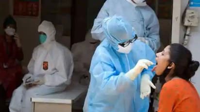 കൊവിഡ് 19: 'റിലാക്സ് ചെയ്യാനുള്ള സമയമായിട്ടില്ല'; കേരളത്തിലെ ഡോക്ടര്‍മാര്‍ക്ക് പറയാനുള്ളത്...