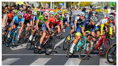 భారత మహిళా సైకిలిస్ట్కి లైంగిక వేధింపులు... జాతీయ కోచ్ ఆర్కే శర్మపై సంచలన ఆరోపణలు...