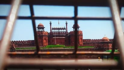 তৃতীয় লকডাউনে কী কী ছাড় দিয়েছে স্বরাষ্ট্র মন্ত্রক, এক ঝলকে চোখ বুলিয়ে নিন