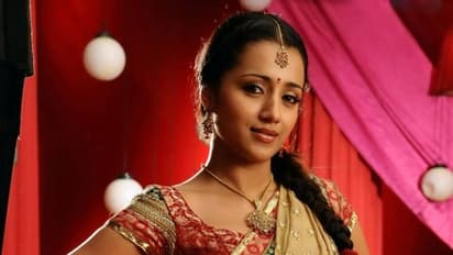 நிச்சயம் முடிந்து நின்று போன திருமணம்...! தன்னுடைய காதல் பற்றி முதல் முறையாக மனம் திறந்த திரிஷா!