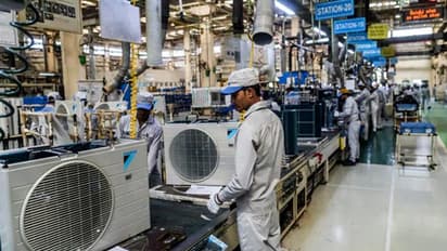 ಕಾರ್ಮಿಕರಿಗೆ 10 ತಾಸು ಕೆಲಸ: ಸರ್ಕಾರ ಆದೇಶ